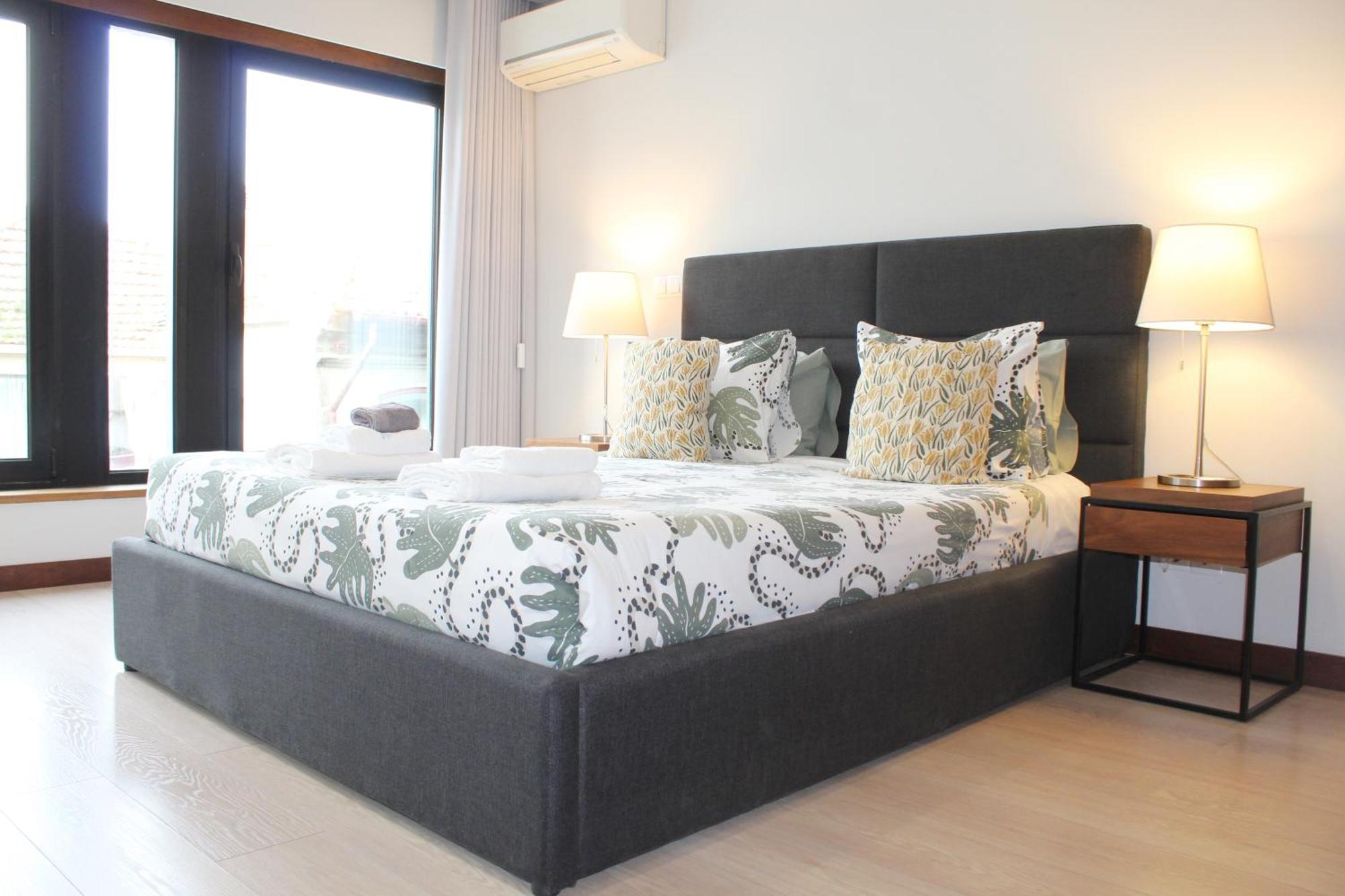 Casa Do Cinema Downtown Apartment Порту Экстерьер фото